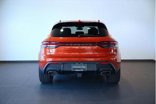 2024 Porsche Macan Base