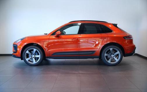 2024 Porsche Macan Base