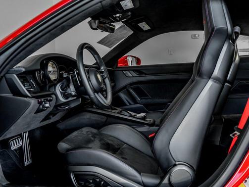 2022 Porsche 911 GT3