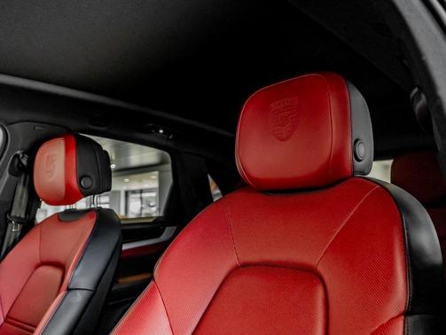 2024 Porsche Cayenne Cayenne