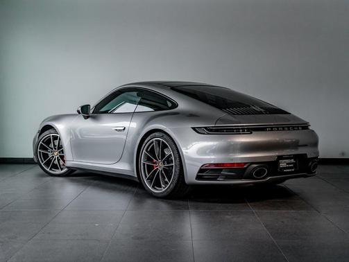 2022 Porsche 911 Carrera S