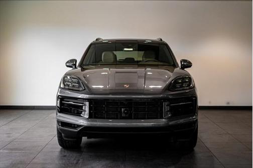 2025 Porsche Cayenne