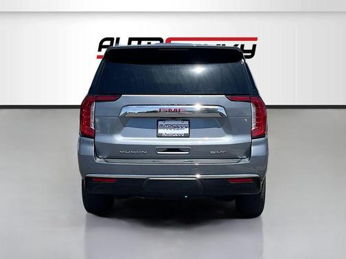Satin Steel Metallic 2022 GMC Yukon SLT