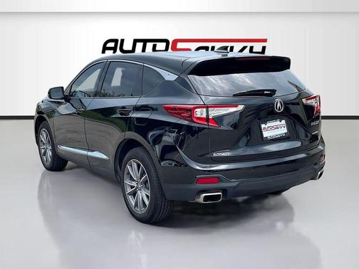 Liquid Carbon Metallic 2023 Acura RDX Technology Package
