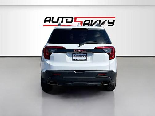 Summit White 2022 GMC Acadia FWD SLT