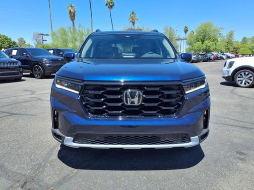 2024 Honda Pilot Touring 8-Passenger