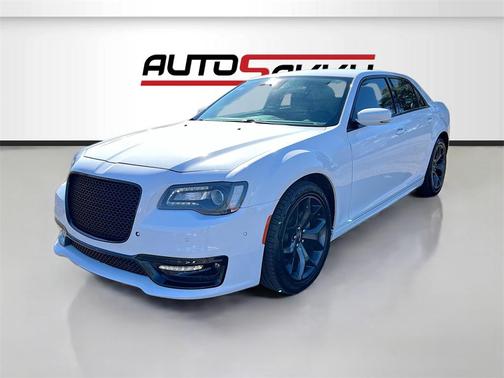 2022 Chrysler 300 Touring