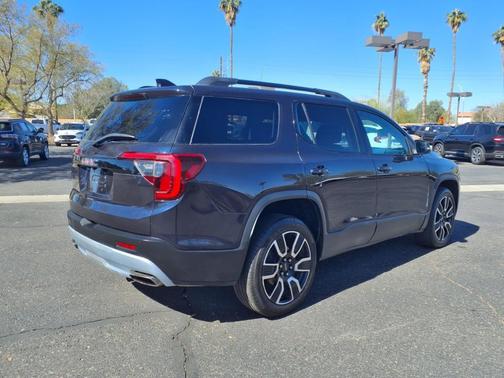 2021 GMC Acadia FWD SLT