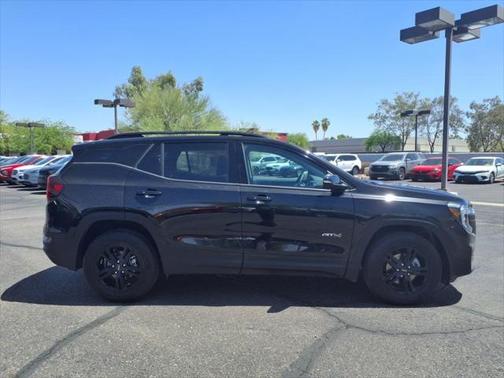 2024 GMC Terrain AWD AT4