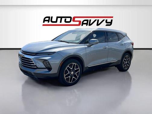 Sterling Metallic 2023 Chevrolet Blazer Premier