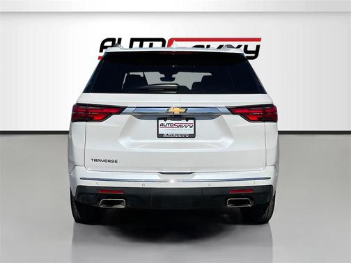 2023 Chevrolet Traverse High Country