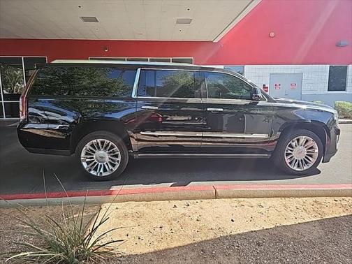 2020 Cadillac Escalade ESV Platinum