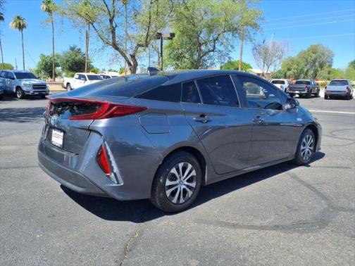 2021 Toyota Prius Prime LE