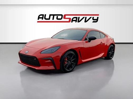 Track bRed 2025 Toyota GR86 Premium