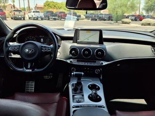 2020 Kia Stinger GT1