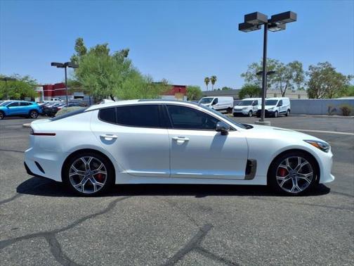 2020 Kia Stinger GT1