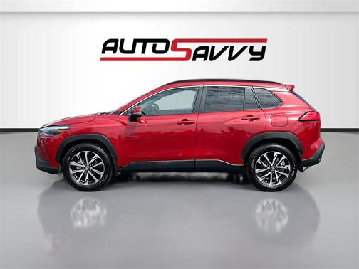 2024 Toyota Corolla Cross XLE