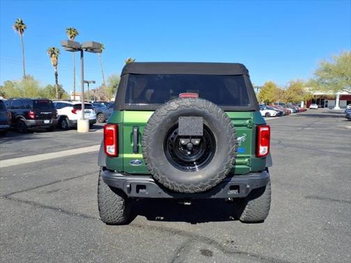 2023 Ford Bronco Base