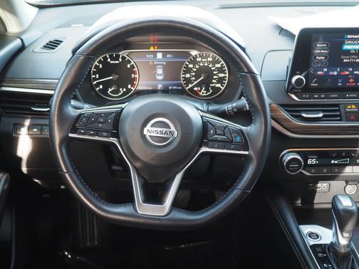 2019 Nissan Altima 2.5 SL for sale in Gilbert, AZ - image 9