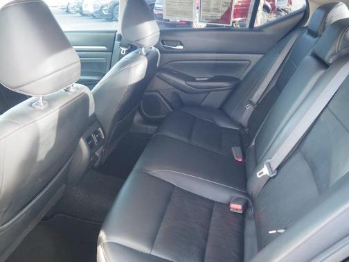 2019 Nissan Altima 2.5 SL for sale in Gilbert, AZ - image 15