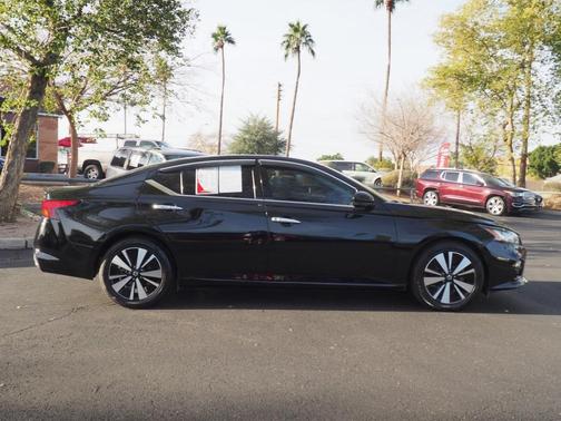 2019 Nissan Altima 2.5 SL for sale in Gilbert, AZ - image 3