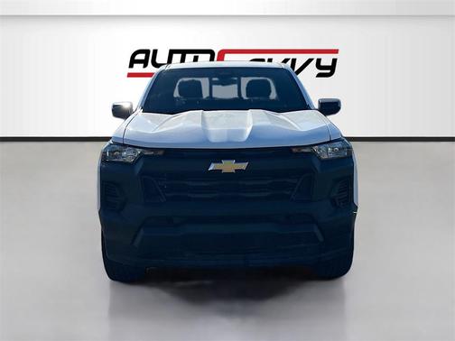 2024 Chevrolet Colorado WT