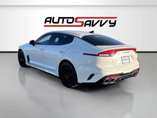 2023 Kia Stinger GT-Line