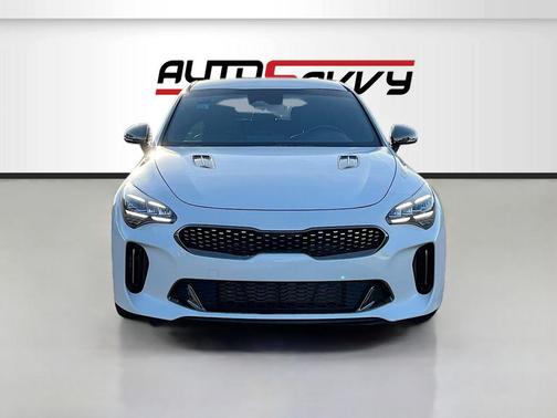 2023 Kia Stinger GT-Line