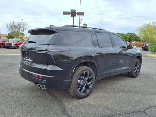 2024 Chevrolet Traverse RS
