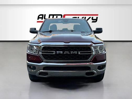 Delmonico Red Pearlcoat 2022 RAM 1500 Big Horn/Lone Star