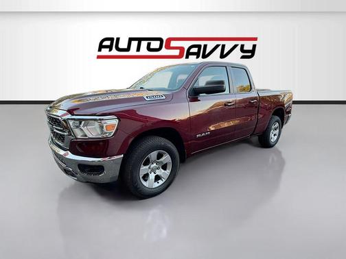 Delmonico Red Pearlcoat 2022 RAM 1500 Big Horn/Lone Star