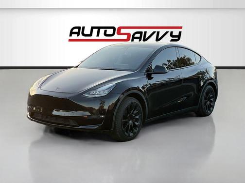 Solid Black 2021 Tesla Model Y Standard Range Rear-Wheel Drive