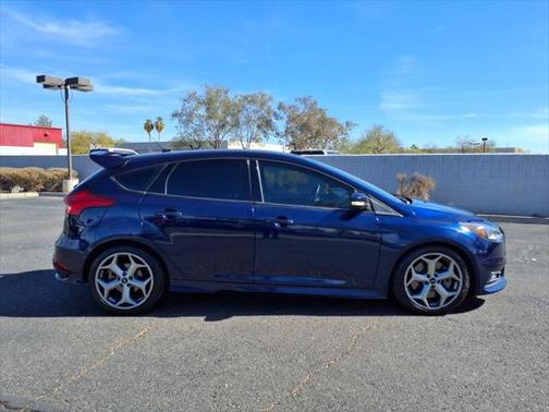 2017 Ford Focus ST Base