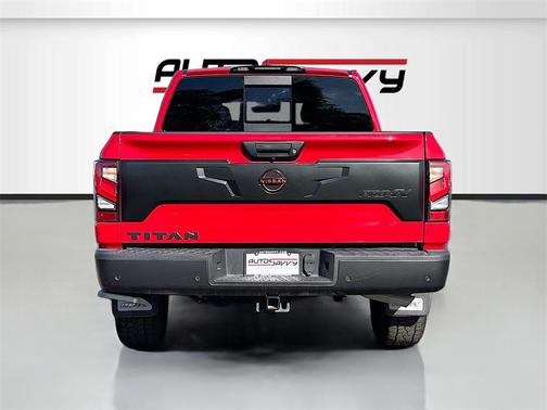 2023 Nissan Titan PRO-4X