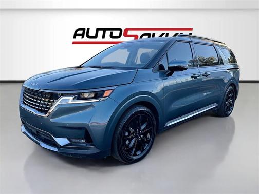 2024 Kia Carnival SX