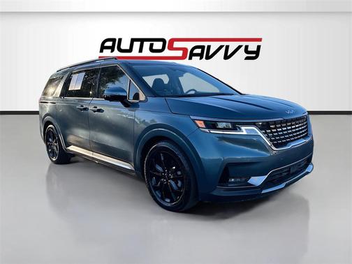 2024 Kia Carnival SX