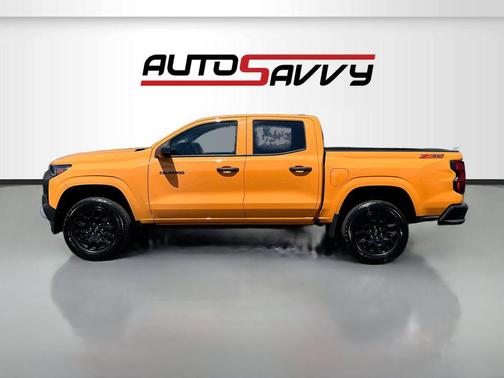 Sunrise Orange 2025 Chevrolet Colorado WT