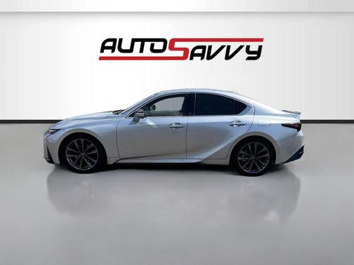 Iridium 2022 Lexus IS 350 Base