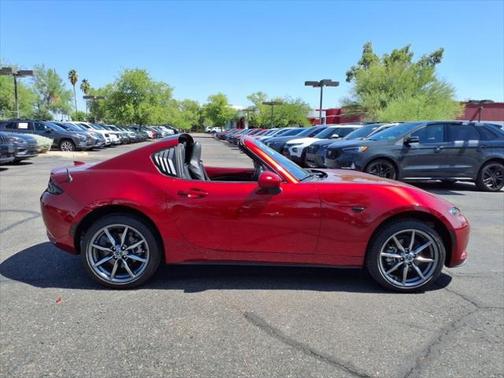 2023 Mazda MX-5 Miata RF Grand Touring