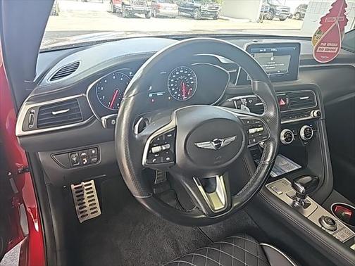 2020 Genesis G70 2.0T RWD