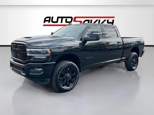 2024 RAM 2500 Laramie Crew Cab 4x4 6'4' Box