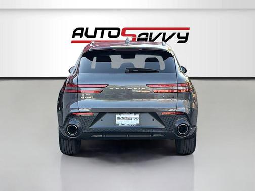 Himalayan Gray 2022 Genesis GV70 3.5T AWD Sport