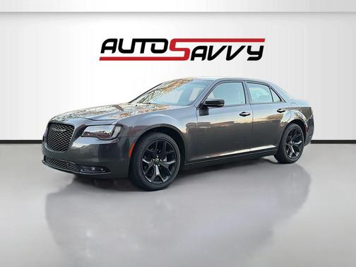 Granite Crystal Metallic Clearcoat 2022 Chrysler 300 S