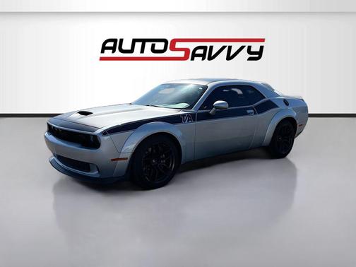 Triple Nickel Clearcoat 2023 Dodge Challenger R/T Scat Pack Widebody