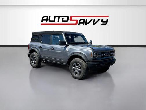 CARBONIZED GRAY METALLIC 2024 Ford Bronco Big Bend