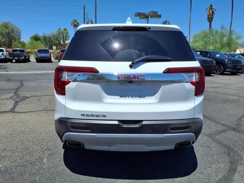 2022 GMC Acadia FWD SLT