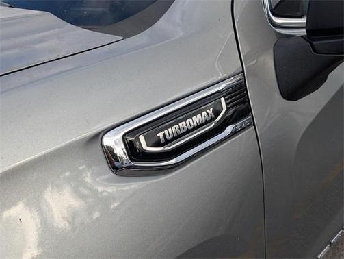 2025 GMC Sierra 1500 SLE