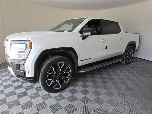2025 GMC Sierra EV Denali