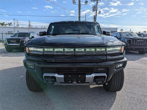 2025 GMC HUMMER EV SUV 2X
