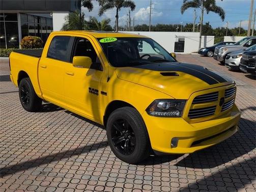 2016 RAM 1500 Sport